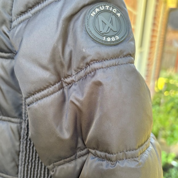 Nautica Girls’ Puffer Jacket – Size Small (teen). - Picture 5 of 14